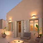 Moshoviti Holiday home *